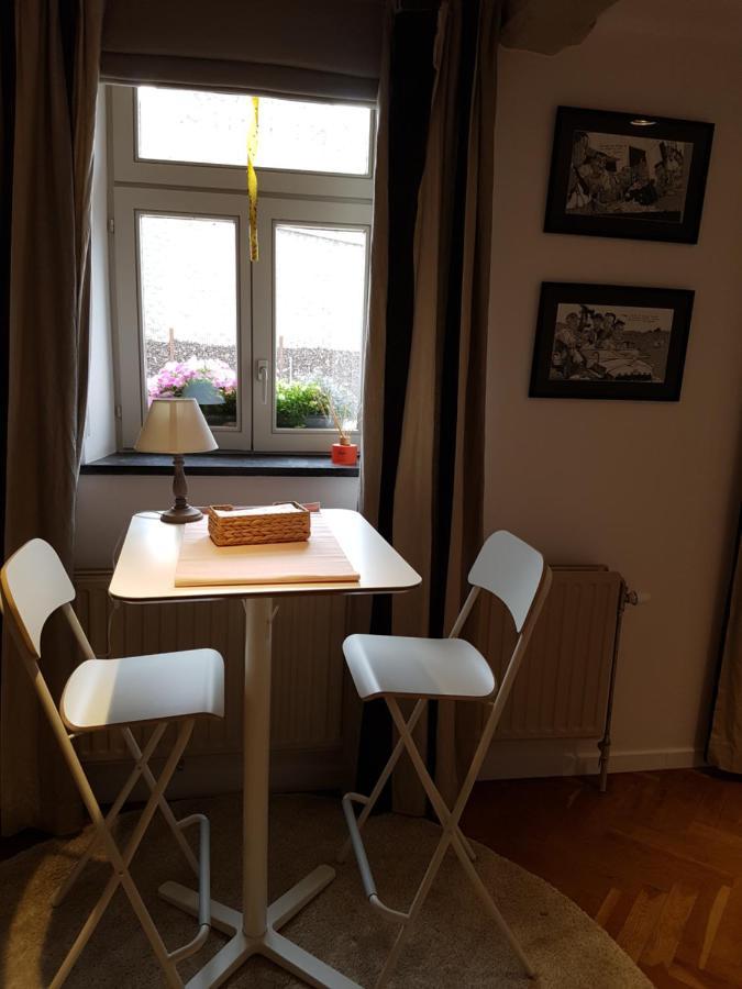 Bed and Breakfast Le Triboureau Экоссинн-д'Ангьен Экстерьер фото